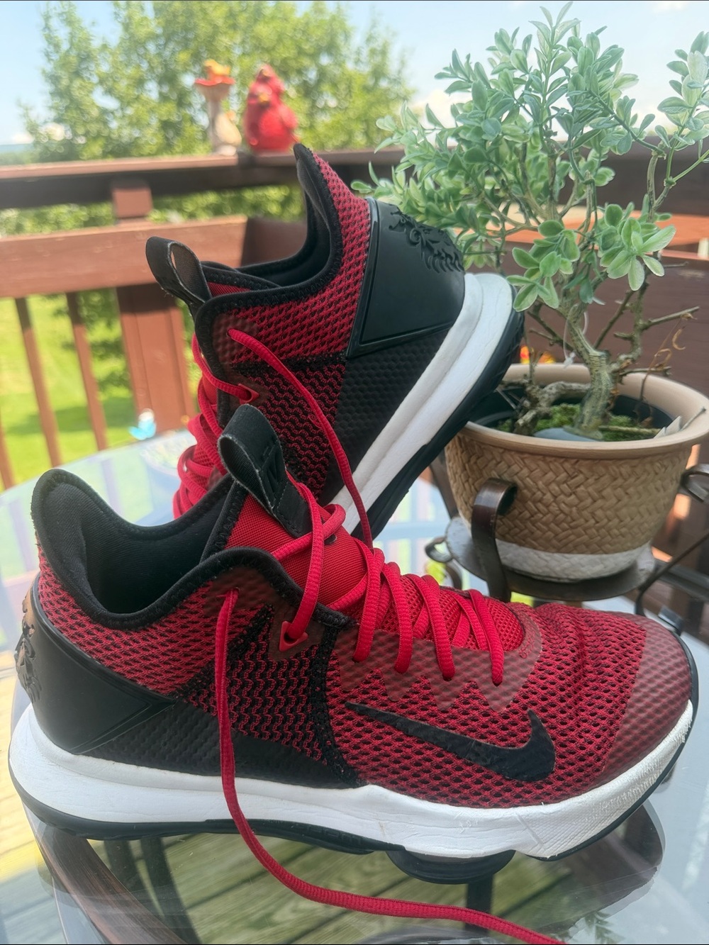 Nike Mens Red and Black Breathable Mesh Sneakers